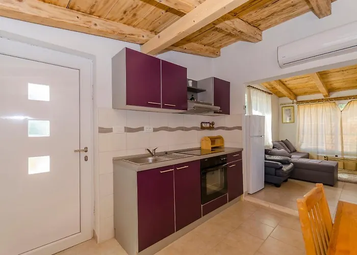 בית נופש House Pelegrin *