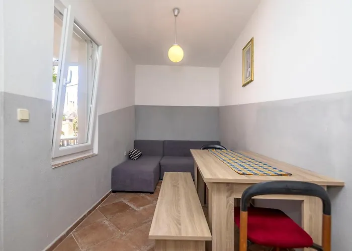 House Pelegrin בית נופש *